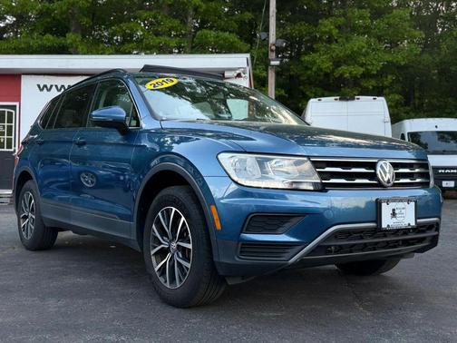 Blue 2019 Volkswagen Tiguan 2.0T SE 4MOTION