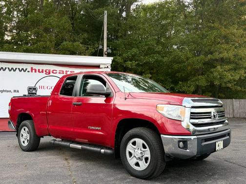 Barcelona Red Metallic 2017 Toyota Tundra SR5