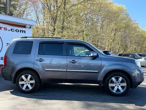 Crystal Black Pearl 2014 Honda Pilot Touring