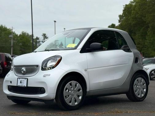 Arctic White 2016 smart ForTwo pure