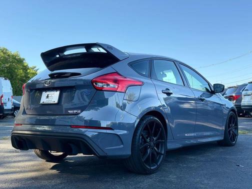 Stealth Gray 2017 Ford Focus RS Base