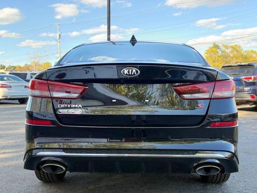 Ebony Black 2019 Kia Optima S