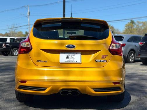 Tangerine Scream 2014 Ford Focus ST
