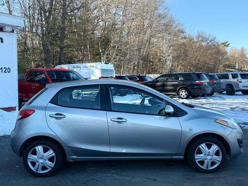 Liquid Silver Metallic 2012 Mazda Mazda2 Sport