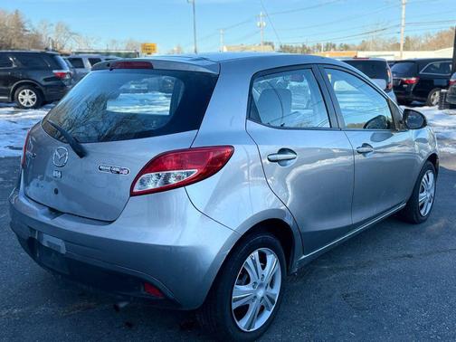 Liquid Silver Metallic 2012 Mazda Mazda2 Sport