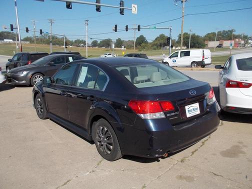 2013 Subaru Legacy Base