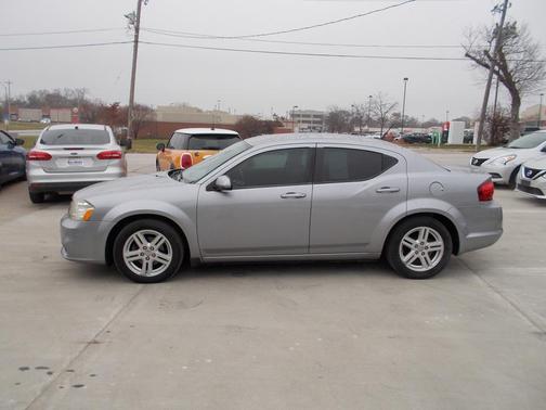2013 Dodge Avenger SXT