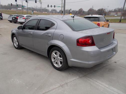 2013 Dodge Avenger SXT