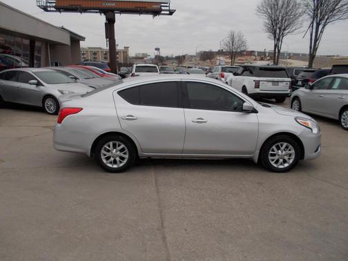 2018 Nissan Versa 1.6 SV
