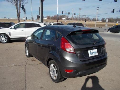 2017 Ford Fiesta SE
