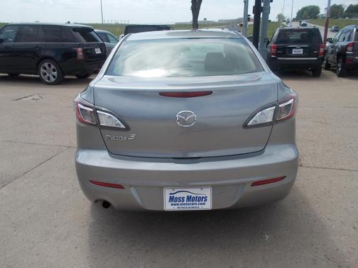Liquid Silver Metallic 2013 Mazda Mazda3 i SV
