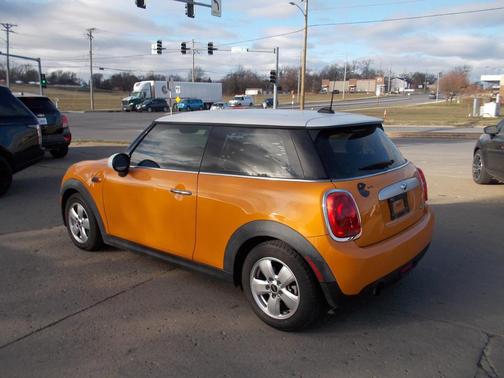 2015 MINI Hardtop Cooper