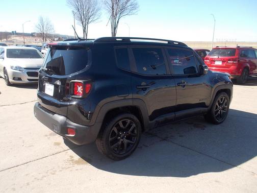 2017 Jeep Renegade Altitude