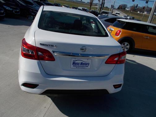 2016 Nissan Sentra S