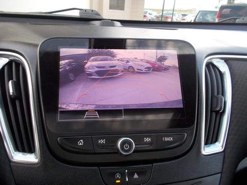 2021 Chevrolet Malibu FWD LT