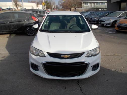 2017 Chevrolet Sonic LT