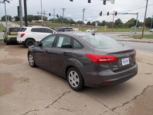 2016 Ford Focus S