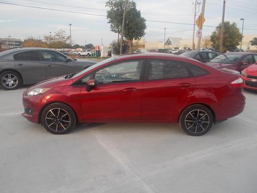 2016 Ford Fiesta SE