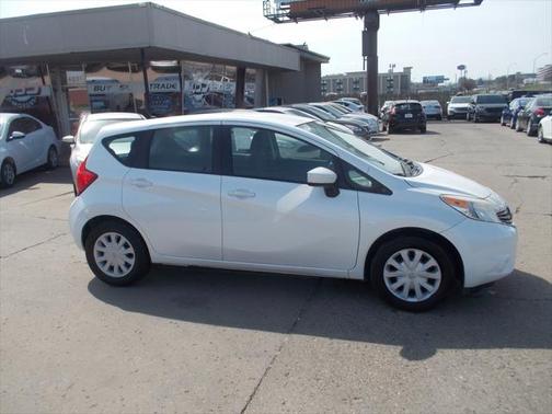 2015 Nissan Versa Note SR
