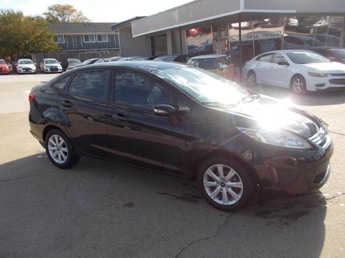 2013 Ford Fiesta SE