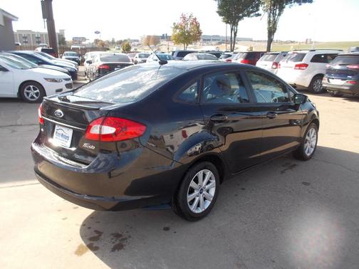 2013 Ford Fiesta SE