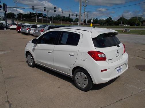 2017 Mitsubishi Mirage ES