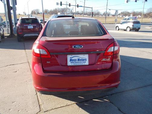 2012 Ford Fiesta SE