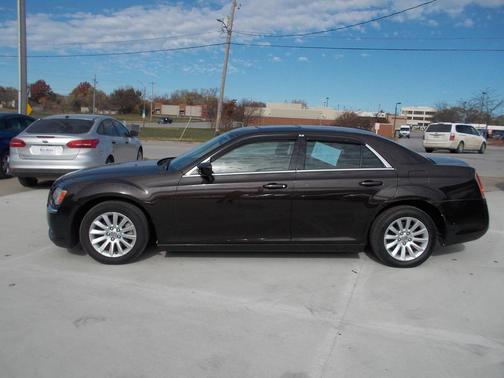 2012 Chrysler 300 S