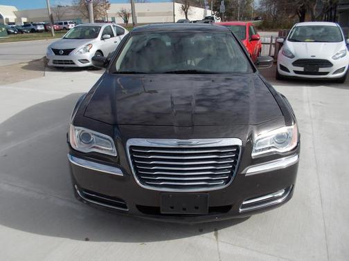 2012 Chrysler 300 S