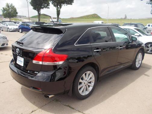 2011 Toyota Venza Base