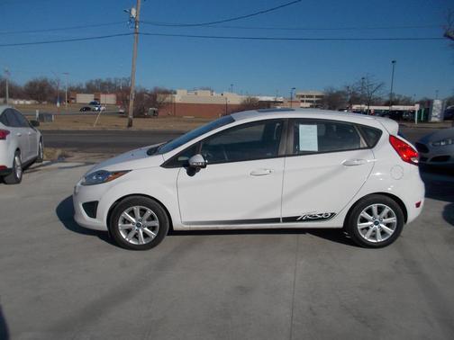2013 Ford Fiesta SE