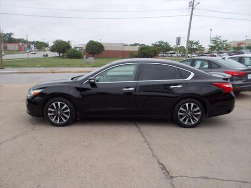 2016 Nissan Altima 2.5 SV
