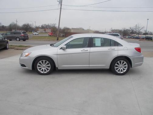 Bright Silver Metallic Clearcoat 2012 Chrysler 200 Touring