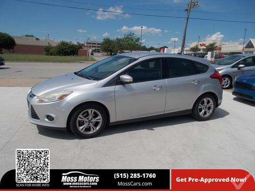 Ingot Silver Metallic 2014 Ford Focus SE