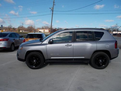 2016 Jeep Compass Latitude