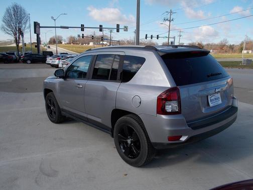 2016 Jeep Compass Latitude