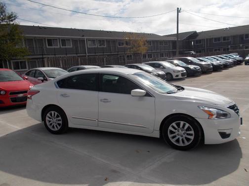 2014 Nissan Altima 2.5 S