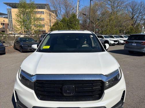 Platinum White Pearl 2022 Honda Ridgeline RTL-E