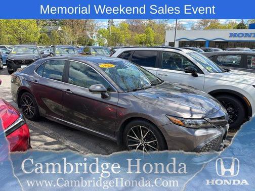 Predawn Gray Mica 2023 Toyota Camry SE