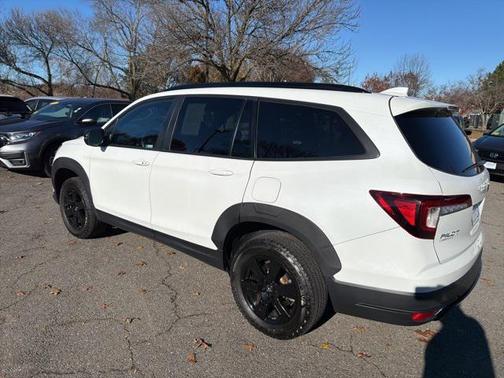 2022 Honda Pilot AWD TrailSport
