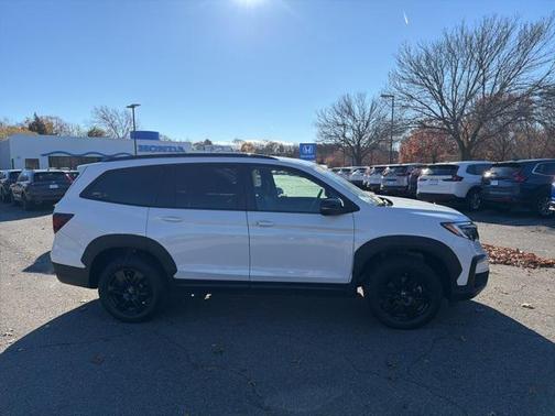 2022 Honda Pilot AWD TrailSport