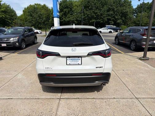 Platinum White Pearl 2025 Honda HR-V AWD Sport
