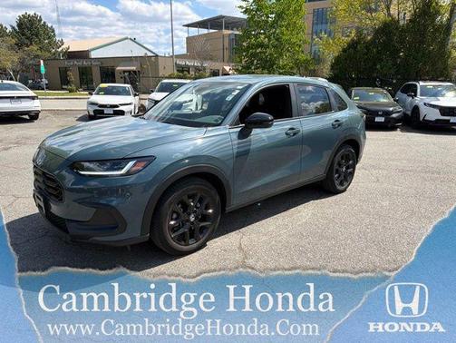 Nordic Forest Pearl 2024 Honda HR-V Sport