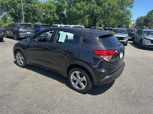 2017 Honda HR-V LX