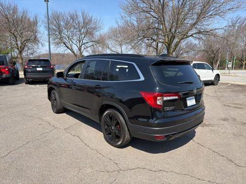 Crystal Black Pearl 2022 Honda Pilot AWD Special Edition