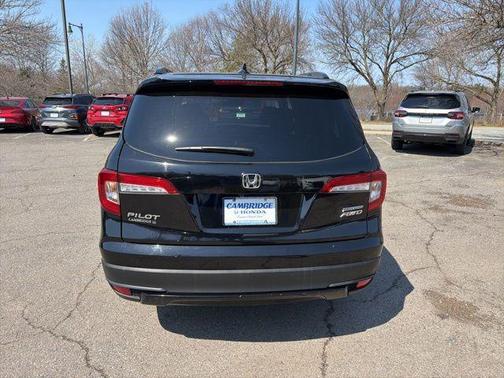 Crystal Black Pearl 2022 Honda Pilot AWD Special Edition