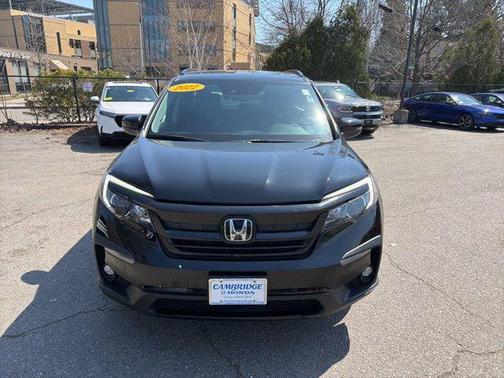 Crystal Black Pearl 2022 Honda Pilot AWD Special Edition