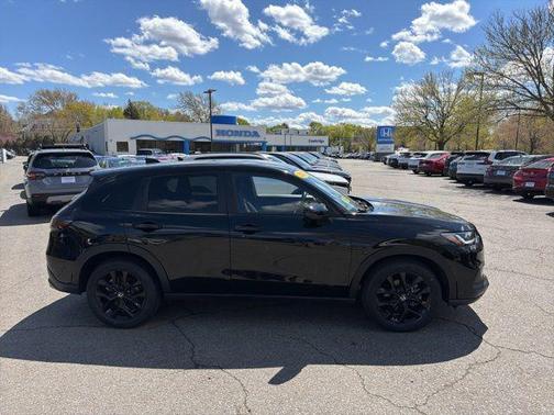 Crystal Black Pearl 2023 Honda HR-V AWD Sport