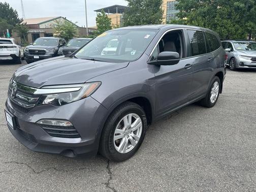 2017 Honda Pilot LX