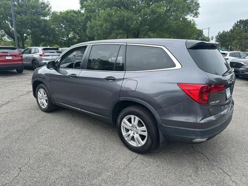 2017 Honda Pilot LX